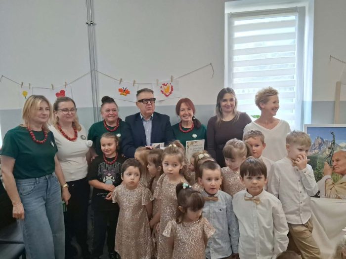 Miniaturka artykułu Dzień Papieski w Mieszkaniach Wspomaganych – XXVI Dzień Papieski „Jan Paweł II – uczeń, misjonarz”